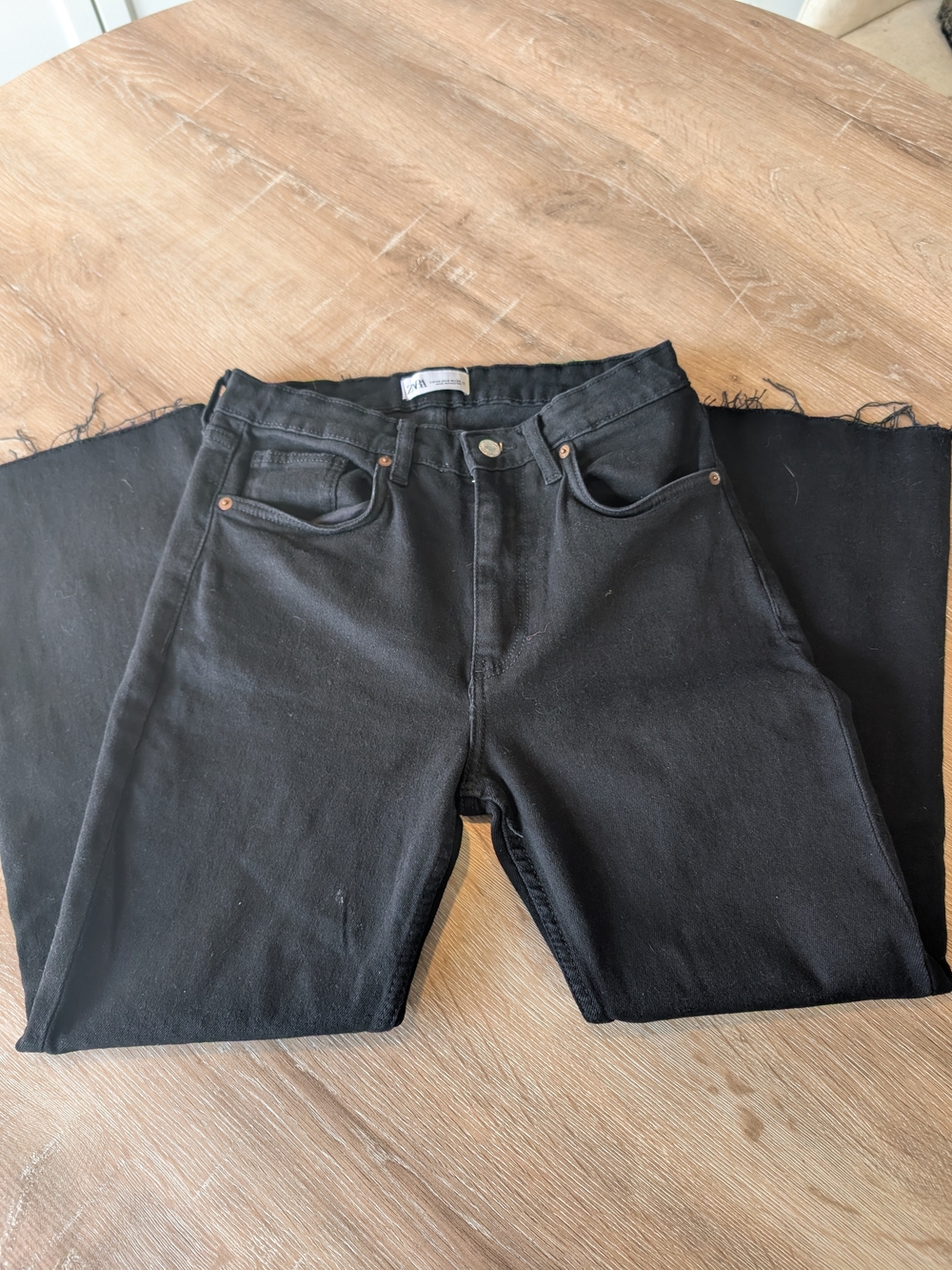 Zara Women's Straight Black Jeans